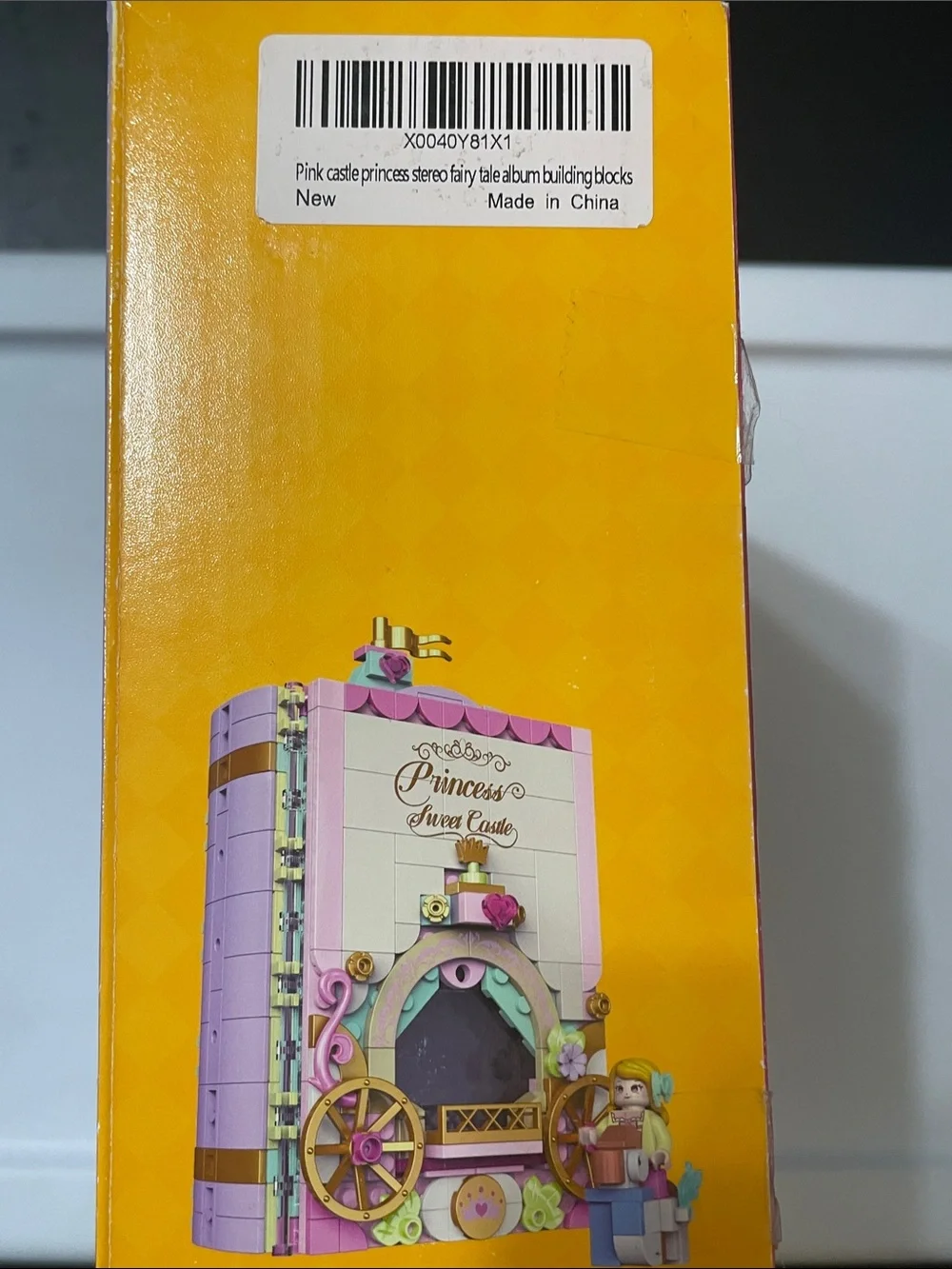 Princess Sweetness Castle Playset - Pink small parts NEW in box ages 8 + cute